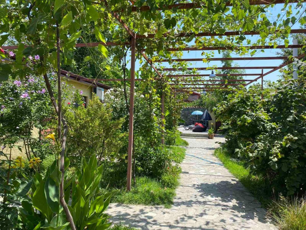 Hotel Villa Eniseli מראה חיצוני תמונה